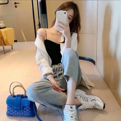 美国佬与他的后宫